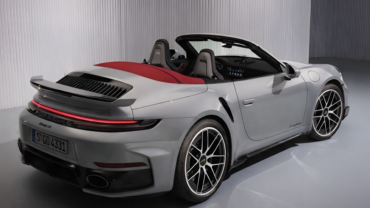 2026 Porsche 911 Turbo S Hybrid
